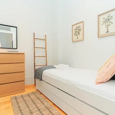 With Beautiful Garden In The Heart Of The Apartmán Porto