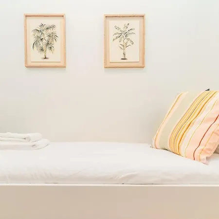 With Beautiful Garden In The Heart Of The Apartmán Porto
