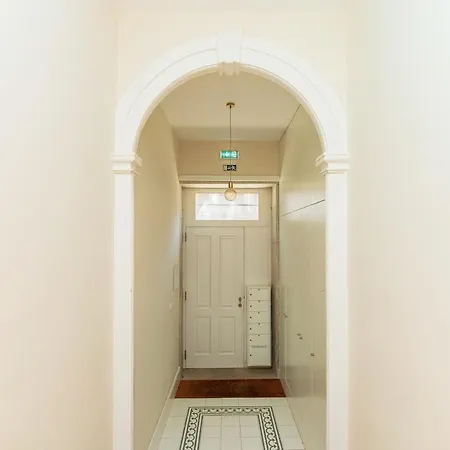 Apartmán With Beautiful Garden In The Heart Of The