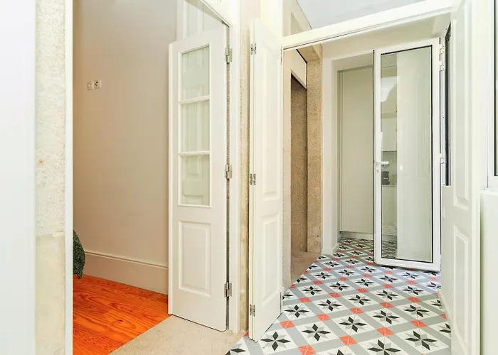 アパート With Beautiful Garden In The Heart Of The ポルト